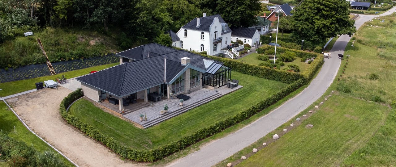 Bildmaterial zum Quellenbeitrag: Moderne Villa ersetzt Fischerhaus aus dem Jahr 1877